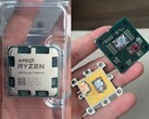 Immagini dell’AMD Ryzen 7 7800X3D danneggiato e con il coperchio rimosso