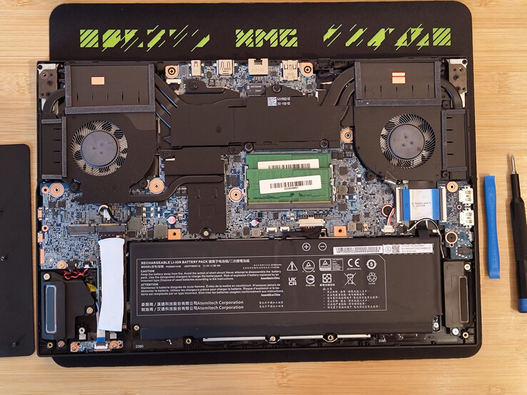 L'XMG Pro 15 ha aperto