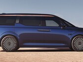 Si dice che il furgone elettrico Zeekr 009 di Geely sia servito da modello per l'e-van Volvo EM90, di prossima uscita.