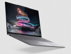 Lenovo Yoga Pro 7 14IMH9: dispositivo per la recensione fornito da Intel Germania