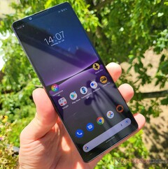 L&#039;Xperia 1 IV è uno smartphone eccezionale, apparentemente frenato dallo Snapdragon 8 Gen 1. (Fonte: NotebookCheck)