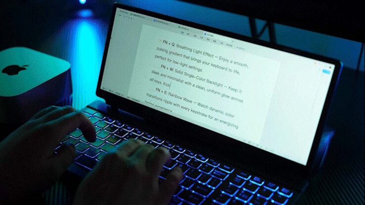 KeyGo Gen 2 è fondamentalmente una tastiera con touchscreen incorporato