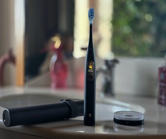 Recensione dello spazzolino Sonic intelligente Oclean X Ultra WiFi