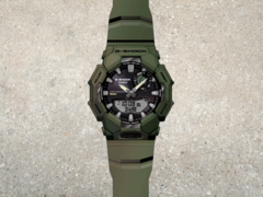 Sono trapelati gli orologi Casio G-Shock GA-B010-1A e GA-B010-3A (nella foto). (Fonte: Bestwatch.ru, modificato)
