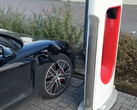 Tesla Superchargers aperto a non-Tesla auto elettriche in un pilota che cambia il gioco