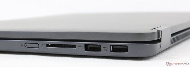 A destra: Pulsante di accensione, lettore di schede SD, 2x USB-A 3.2 Gen. 1
