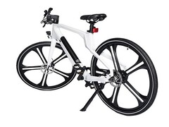 L&#039;e-bike IO eMobility Blade One è in grado di fornire assistenza fino a 100 km (~62 miglia). (Fonte: IO eMobility)