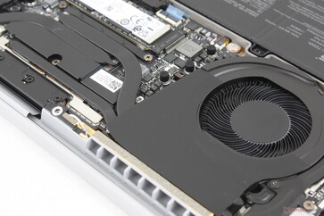 Non abbiamo notato alcun rumore elettronico o fruscio della bobina nella nostra unità di prova