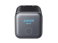 Il caricatore da parete Nano 45W di Anker con Smart Display (nella foto) potrebbe avere una modalità di protezione della batteria. (Fonte: AnkerInsider via X.com)