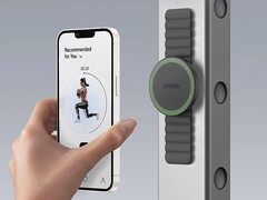 L'Anker 620 MagGo Grip è stato progettato per essere multi-tasking quando ci si allena o si è in cucina (fonte: Anker)