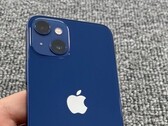 Apple iPhone 13 mini presunto prototipo trapelare, data di lancio apparentemente impostato per il 17 settembre 2021