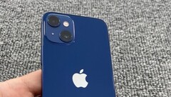 Apple iPhone 13 mini presunto prototipo trapelare, data di lancio apparentemente impostato per il 17 settembre 2021