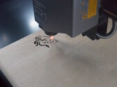 Recensione di Bambu Lab R1: taglio laser potente e plug-and-play