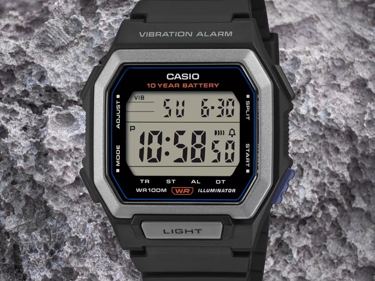 Il Casio W-738-H-1AJF vanta una resistenza all'acqua di 100 m (10 bar)