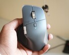 Logitech MX Master 4 in versione Graphite (fonte: Abhinav Fating/Notebookcheck)
