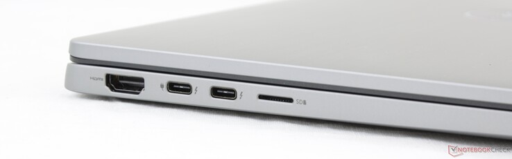 A Sinistra: HDMI 2.0, 2x USB Type-C w/ Thunderbolt 3, MicroSD reader