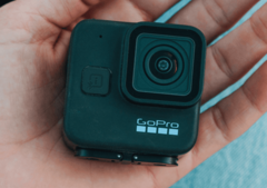 La GoPro Hero 11 Black Mini in carne e ossa. (Fonte: Winfuture/GoPro?)