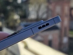 Bocchette di raffreddamento su iQOO 15 Ultra