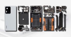 Lo Xiaomi Mi Mix 4 ha una capacità della batteria di 4.500 mAh. (Fonte immagine: Xiaomi/Zahar Mobile Review - modificato)