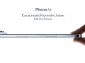 Apple ha recentemente presentato l'iPhone Air, l'iPhone più sottile di sempre. (Fonte immagine: Apple)