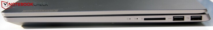 A destra: lettore schede SD, 2x USB-A (3.1)
