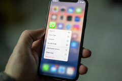 Android la migrazione da iOS a WhatsApp è ora disponibile senza software di terze parti, ma con alcuni compromessi. (Fonte: Dimitri Karastelev)