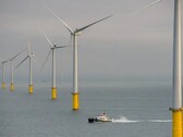 Una barca presso il parco eolico offshore Rampion (Fonte: Rampion)