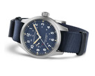 L'Hamilton Khaki Field Power Reserve da 40 mm con quadrante blu