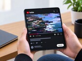 Gli utenti del Galaxy Fold segnalano sempre più spesso problemi di riproduzione su YouTube.