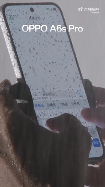 Telefono bagnato Oppo A6s Pro.