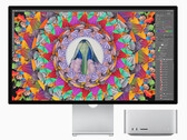 Lo Studio Display può ora essere collegato con un cavo Thunderbolt 4 Pro più lungo (immagine: Apple)