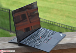 Recensione: ThinkPad X1 Tablet Gen 2. Modello di test fornito da Lenovo US