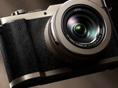 La Panasonic Lumix L10 qui raffigurata potrebbe presto affrontare la concorrenza di Canon.
