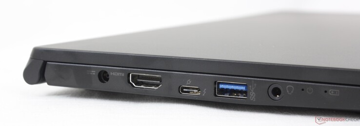 A sinistra: adattatore AC, HDMI 2.0, USB-C con Thunderbolt 4 + DisplayPort + Power Delivery, USB Type-A USB 3.2 Gen. 1, 3.5 mm combo audio