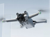 DJI ha rilasciato numerosi droni quest'anno, tra cui il Mini 3 Pro, nella foto. (Fonte: DJI)