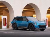 La rete di Supercharger di Tesla è fondamentale per gran parte del mercato EV, dato che molti marchi automobilistici sono passati al connettore NACS l'anno scorso. (Fonte: Kia)