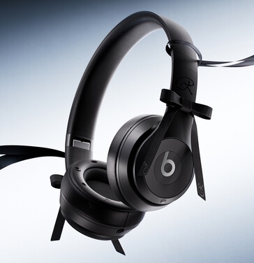 Le cuffie Beats x Jennie sono dotate di fiocchi staccabili e di un cuscinetto impreziosito.