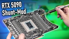 RTX 5090 modificata (fonte: canale YouTube der8auer)