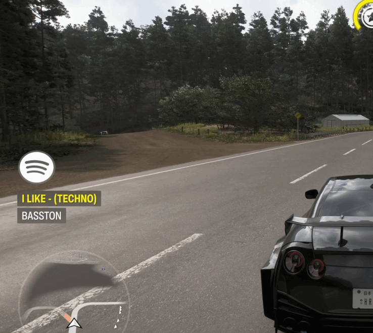HUD in gioco che mostra l'integrazione di Spotify con la mod.