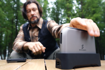 PocketCloud e il suo Dock modulare. (Fonte: StationPC)
