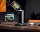 Il nuovo power bank Anker Prime (nella foto) ha un display intelligente che mostra i dati di ricarica e lo stato del dispositivo. (Fonte: Anker)