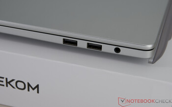 Geekom GeekBook M16 - Connessioni sul lato destro