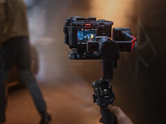 Finora l'RS 5 è stato raffigurato in un'unica opzione di colore, che rispecchia l'RS 4 Pro mostrato qui. (Fonte: DJI)