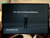 Se l'LG Rollable è ancora vivo, è solo appeso ad un filo. (Immagine: LG)