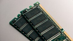 I prezzi della RAM DDR4 e di altri tipi di memoria potrebbero scendere molto più rapidamente di quanto previsto in precedenza (Immagine: Harrison Broadbent)
