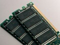 I prezzi della RAM DDR4 e di altri tipi di memoria potrebbero scendere molto più rapidamente di quanto previsto in precedenza (Immagine: Harrison Broadbent)