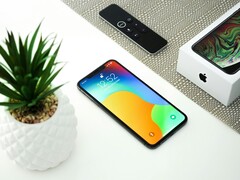 BOE è tra i principali fornitori di display per iPhone. (Fonte immagine: Unsplash, modificato)