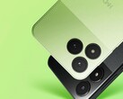 L’HMD Asha 305 si posiziona come un’alternativa economica agli smartphone.