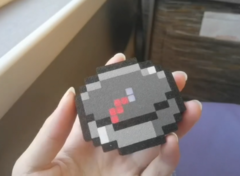 La bussola di Minecraft stampata in 3D fai da te (nella foto). (Fonte: u/Intelligent-Cause751 via r/minecraft)