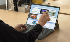 Il Surface Pro X è l&#039;unico dispositivo Microsoft ad essere fornito con Windows su ARM finora. (Fonte: Microsoft)
